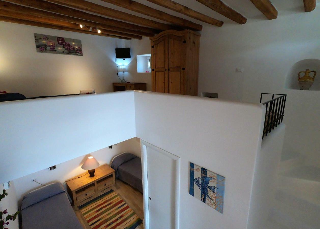 La Ginestra Villa Panarea Exterior photo
